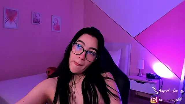 angeel fox online show from 21, 3, 2026