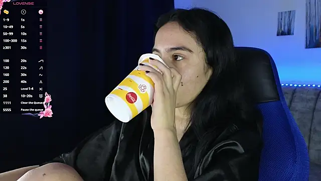 ZaraDames  online show from 18, 12, 2025