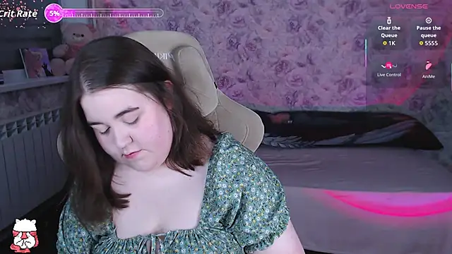 Estelle Hicks online show from 16, 5, 2026