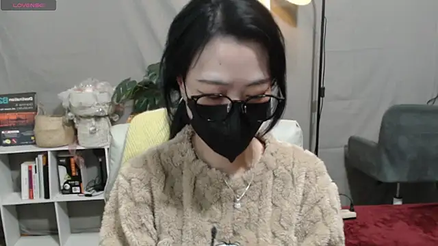 Snapshot of _minji_bae chatting on 16, 1, 2025  minji bae online show from 16, 1, 2025