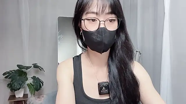 Snapshot of _minji_bae chatting on 28, 9, 2025  minji bae online show from 28, 9, 2025