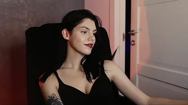 Snapshot of mistress__rochelle chatting on 22, 1, 2025 mistress  rochelle online show from 22, 1, 2025