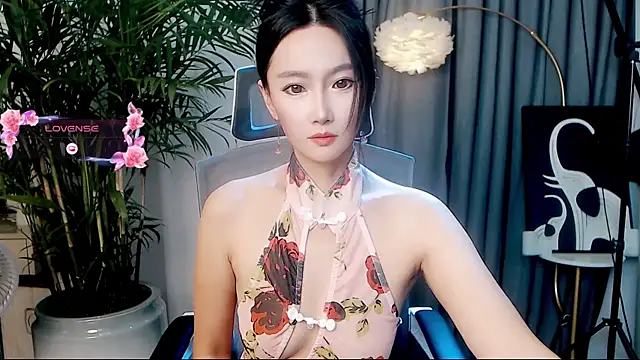 FeiFei-babe online show from 18, 9, 2025