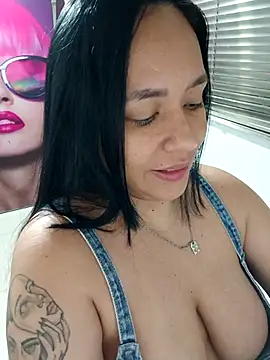 marta201 alfaro online show from 28, 10, 2025