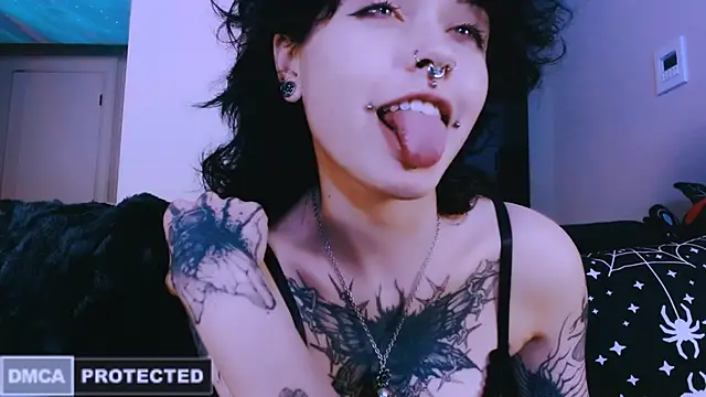 Snapshot of NaughtyLittleFox chatting on 26, 4, 2026 NaughtyLittleFox online show from 26, 4, 2026