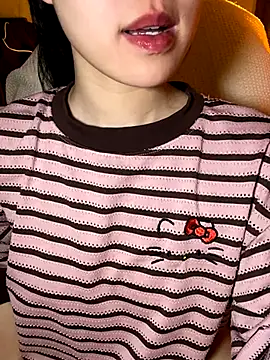 minmin2kk5 online show from 24, 11, 2025