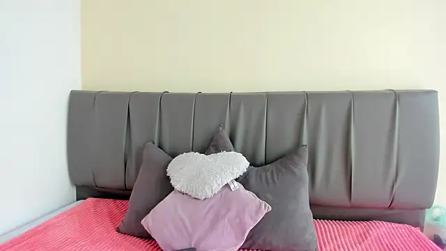 Cherllynn online show from 22, 12, 2025