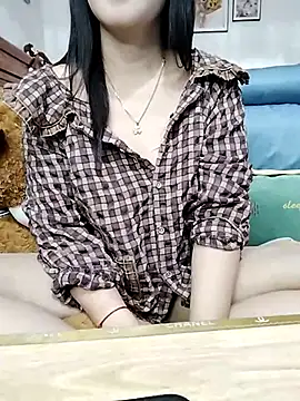 cream1299 online show from 16, 2, 2025