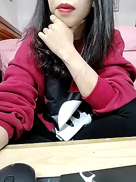 cream1299 online show from 19, 11, 2025