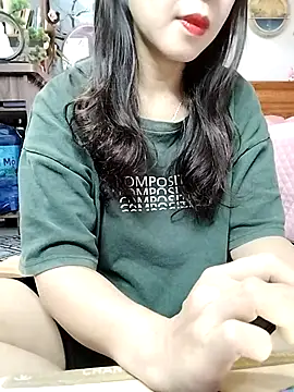 cream1299 online show from 22, 4, 2026