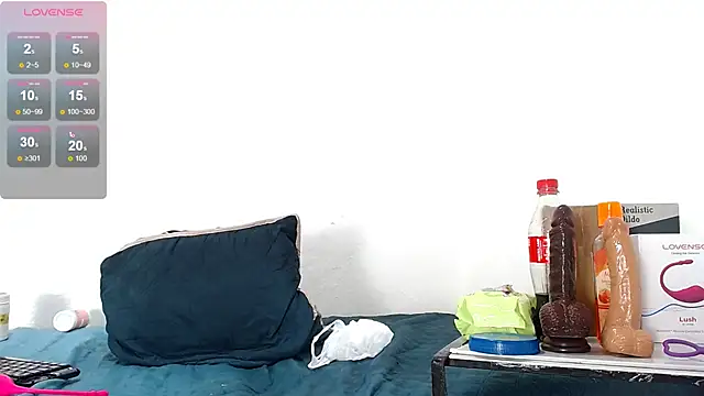 camilavagina24 online show from 15, 12, 2024