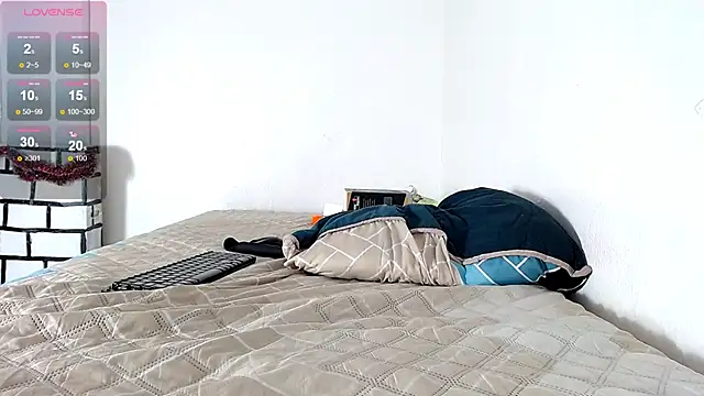 camilavagina24 online show from 6, 1, 2025