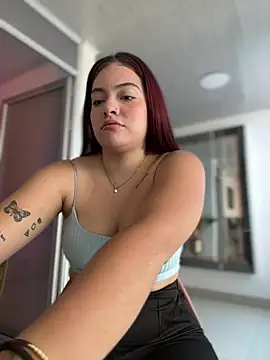 Snapshot of Chloee_Evans1 chatting on 9, 3, 2025 Chloee Evans1 online show from 9, 3, 2025