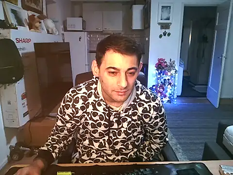 mihaimichael online show from 22, 10, 2025