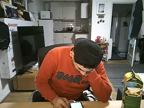 mihaimichael online show from 31, 10, 2025