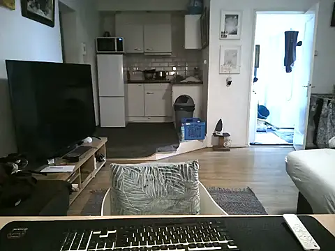 mihaimichael online show from 3, 4, 2026
