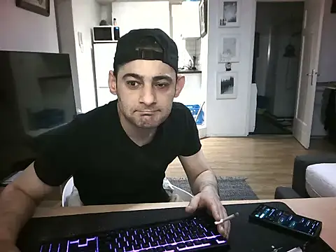 mihaimichael online show from 15, 4, 2026