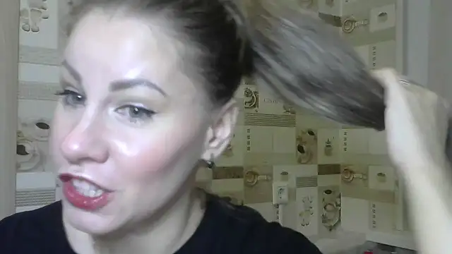 Snapshot of TherestlessKitty chatting on 6, 12, 2024 TherestlessKitty online show from 6, 12, 2024