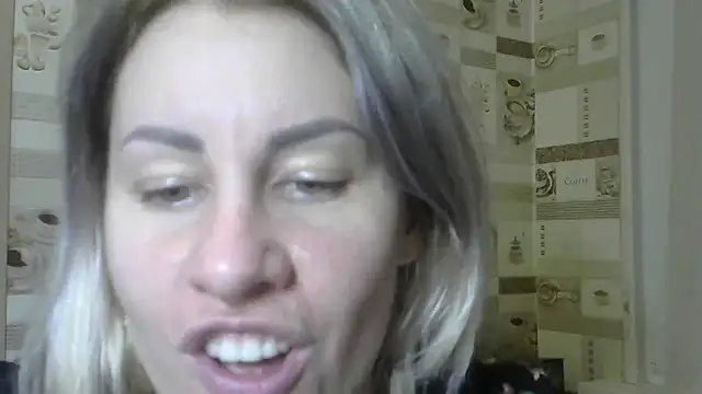 Snapshot of TherestlessKitty chatting on 23, 12, 2024 TherestlessKitty online show from 23, 12, 2024