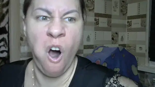 Snapshot of TherestlessKitty chatting on 9, 11, 2025 TherestlessKitty online show from 9, 11, 2025