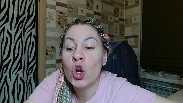 TherestlessKitty online show from 3, 5, 2026