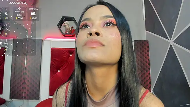 Snapshot of Karoll014 chatting on 17, 1, 2025 Karoll014 online show from 17, 1, 2025