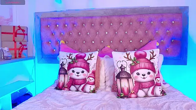 Tayzon Foxxx online show from 20, 12, 2025