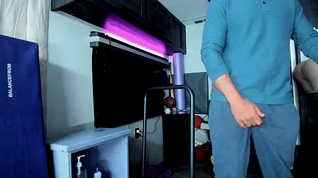 Snapshot of DirtyDrizzy chatting on 12, 2, 2026 DirtyDrizzy online show from 12, 2, 2026