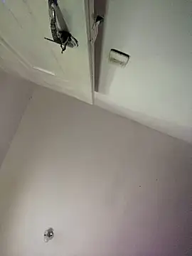 Snapshot of AlisonHoot69 chatting on 19, 2, 2025 AlisonHoot69 online show from 19, 2, 2025