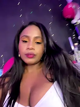 Snapshot of AlisonHoot69 chatting on 6, 10, 2025 AlisonHoot69 online show from 6, 10, 2025