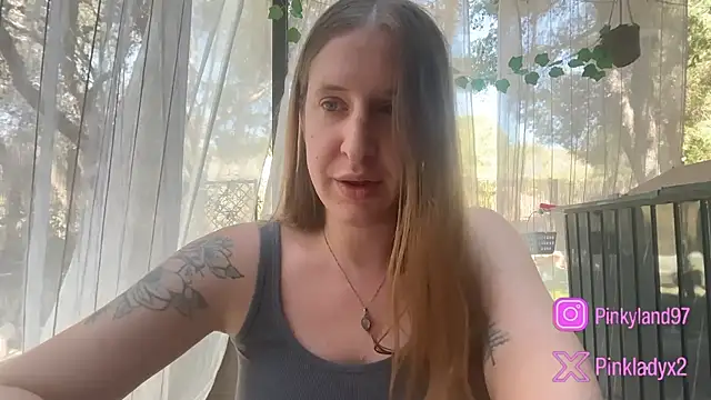 Pinkyladyxxx online show from 19, 5, 2026