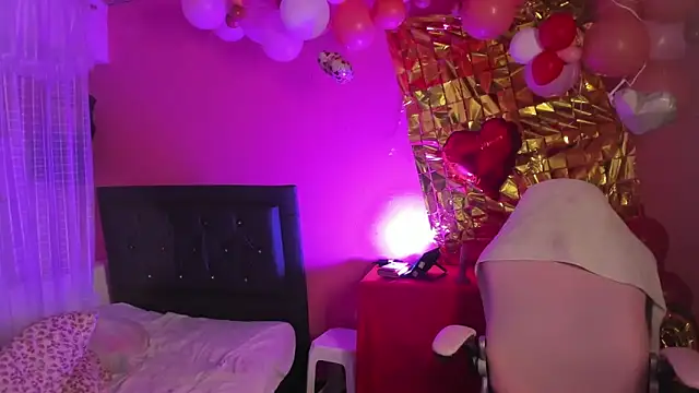 ivy roosx online show from 28, 2, 2025