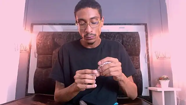 Jose Smoke online show from 21, 2, 2025