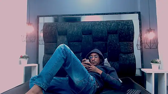 Jose Smoke online show from 19, 3, 2025