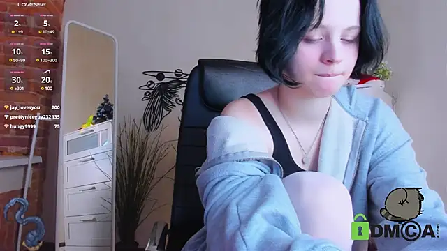 Alina Mills online show from 17, 12, 2024