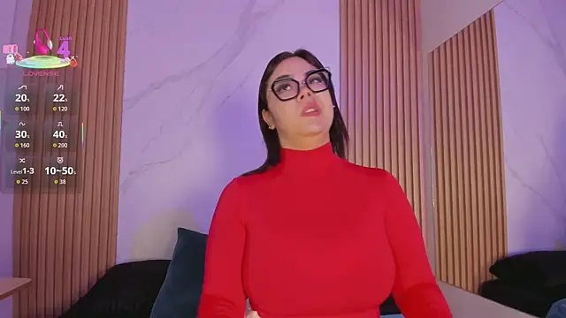 juicy led  online show from 22, 9, 2025