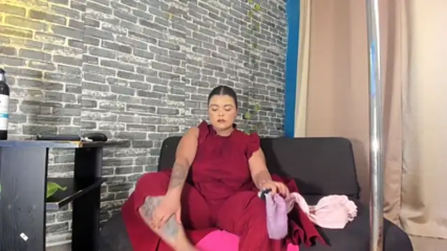 Snapshot of iam_samy_ chatting on 6, 2, 2026 iam samy online show from 6, 2, 2026