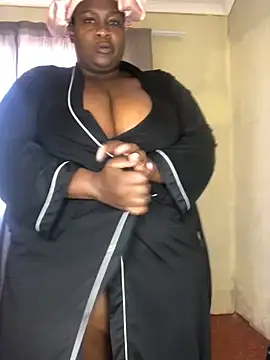 Snapshot of bustytitsxxx chatting on 11, 6, 2026 bustytitsxxx online show from 11, 6, 2026
