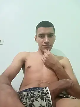 Rogersmit2 online show from 21, 12, 2024