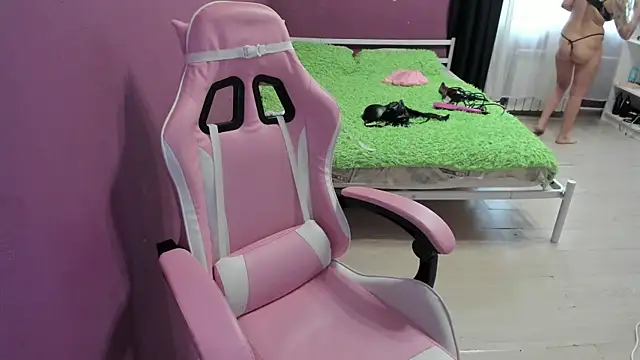 Lika8234 online show from 2, 11, 2025