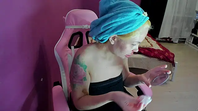 Lika8234 online show from 4, 3, 2026