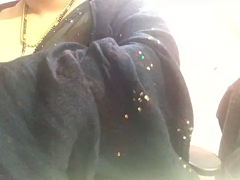 Snapshot of Desi_bhabhiii chatting on 20, 12, 2024 Desi bhabhiii online show from 20, 12, 2024