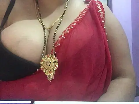 Snapshot of Desi_bhabhiii chatting on 8, 2, 2025 Desi bhabhiii online show from 8, 2, 2025