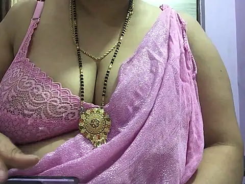 Snapshot of Desi_bhabhiii chatting on 28, 2, 2025 Desi bhabhiii online show from 28, 2, 2025