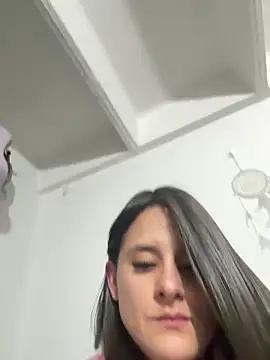 Alice milf  online show from 30, 5, 2026