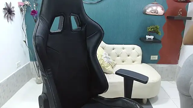 Melikasweetz online show from 14, 2, 2025