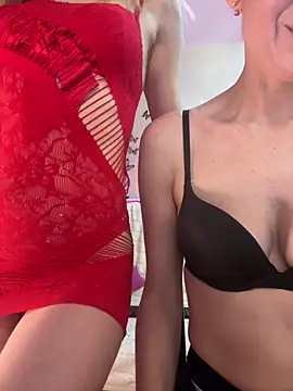 SweetCupcaks online show from 4, 2, 2026