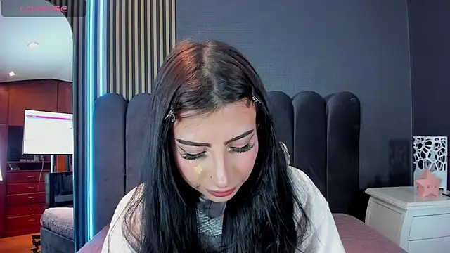 Snapshot of Nicolette_ks_ chatting on 10, 7, 2026 Nicolette ks online show from 10, 7, 2026
