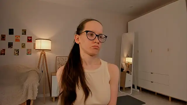 BettyBrowni online show from 17, 3, 2025