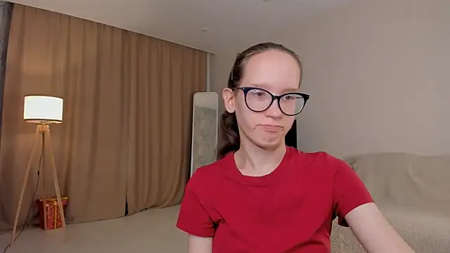 BettyBrowni online show from 3, 10, 2025